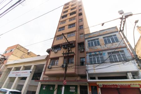 Apartamento para alugar com 98m², 3 quartos e sem vaga