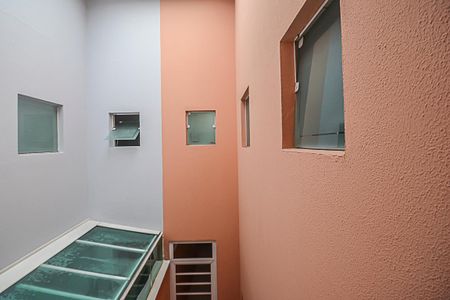 Casa à venda com 154m², 3 quartos e 4 vagas Casa à venda com 154m², 3 quartos e 4 vagasVista