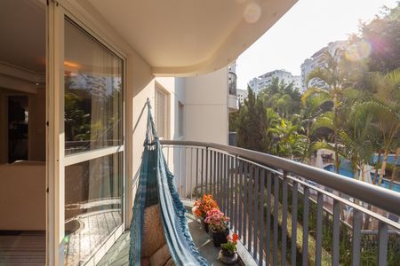 Varanda de apartamento para alugar com 3 quartos, 111m² em Cidade São Francisco, São Paulo