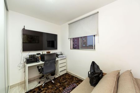 Apartamento à venda com 70m², 3 quartos e 2 vagasQuarto 3
