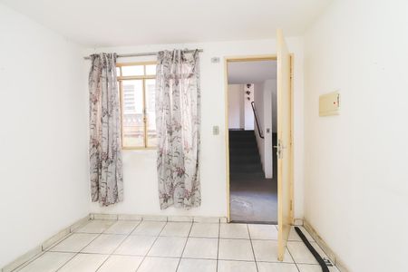 Sala de apartamento para alugar com 2 quartos, 42m² em Parque Santa Rita, São Paulo