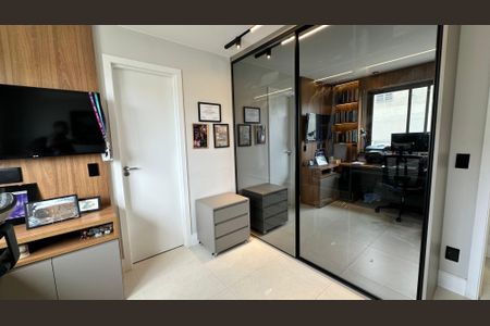 Apartamento à venda com 155m², 4 quartos e 3 vagas Apartamento à venda com 155m², 4 quartos e 3 vagasSuíte 3