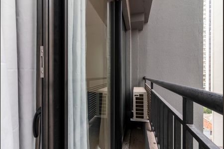 Apartamento à venda com 26m², 1 quarto e sem vagaSacada