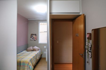 Apartamento à venda com 200m², 4 quartos e 3 vagas Apartamento à venda com 200m², 4 quartos e 3 vagasQuarto 2