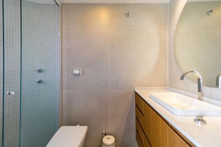 Apartamento à venda com 125m², 2 quartos e 2 vagas Apartamento à venda com 125m², 2 quartos e 2 vagasBanheiro Social