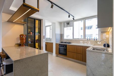 Apartamento à venda com 125m², 2 quartos e 2 vagas Apartamento à venda com 125m², 2 quartos e 2 vagasCozinha