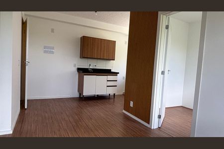 Sala de apartamento para alugar com 2 quartos, 38m² em Parque Bristol, São Bernardo do Campo