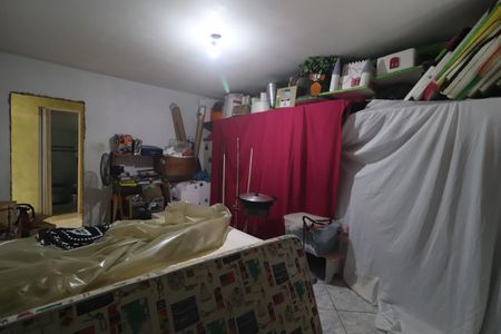 Casa à venda com 231m², 5 quartos e 2 vagasQuarto 03