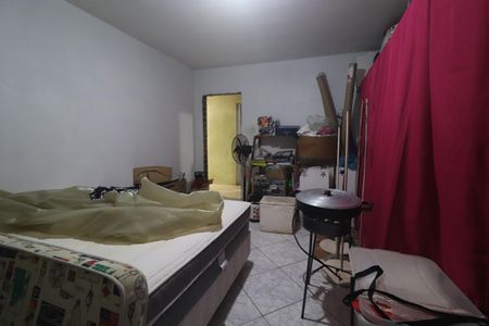 Casa à venda com 231m², 5 quartos e 2 vagasQuarto 03