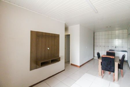 Sala de casa para alugar com 2 quartos, 51m² em Mato Grande, Canoas
