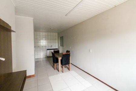 Sala de casa para alugar com 2 quartos, 51m² em Mato Grande, Canoas