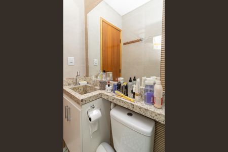 Apartamento à venda com 43m², 2 quartos e sem vaga Apartamento à venda com 43m², 2 quartos e sem vagaBanheiro
