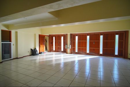 Casa à venda com 493m², 6 quartos e 3 vagasGaragem