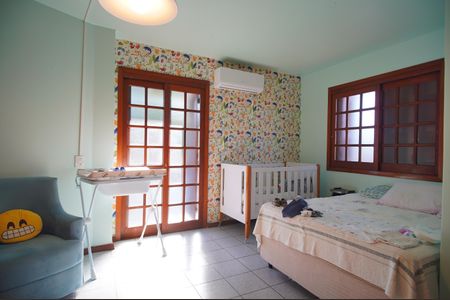 Casa à venda com 493m², 6 quartos e 3 vagasSuíte 1