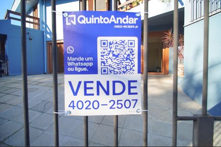 Casa à venda com 493m², 6 quartos e 3 vagasPlaca