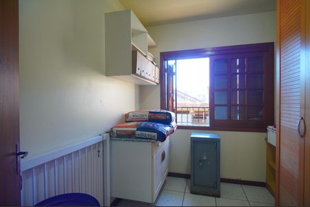 Casa à venda com 493m², 6 quartos e 3 vagasQuarto 2