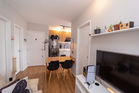 Sala de apartamento à venda com 2 quartos, 38m² em Vila Pierina, São Paulo