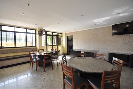 Apartamento à venda com 80m², 3 quartos e 1 vagaÁrea comum - Salão de festas