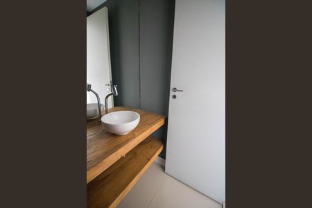 Apartamento à venda com 139m², 3 quartos e 2 vagas Apartamento à venda com 139m², 3 quartos e 2 vagasLavabo