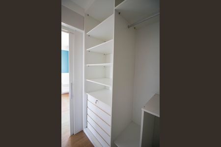 Apartamento à venda com 139m², 3 quartos e 2 vagas Apartamento à venda com 139m², 3 quartos e 2 vagasSuíte 3