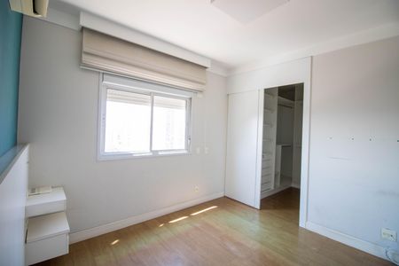 Apartamento à venda com 139m², 3 quartos e 2 vagas Apartamento à venda com 139m², 3 quartos e 2 vagasSuíte 3