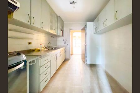 Apartamento para alugar com 139m², 4 quartos e 3 vagas Apartamento para alugar com 139m², 4 quartos e 3 vagasCozinha