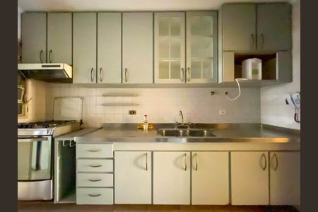 Apartamento para alugar com 139m², 4 quartos e 3 vagas Apartamento para alugar com 139m², 4 quartos e 3 vagasCozinha
