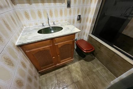 Apartamento à venda com 57m², 2 quartos e 1 vagaBanheiro Social