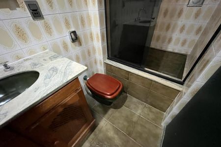 Apartamento à venda com 57m², 2 quartos e 1 vagaBanheiro Social