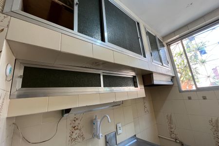 Apartamento à venda com 57m², 2 quartos e 1 vagaCozinha