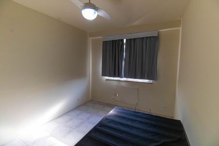 Quarto de apartamento à venda com 1 quarto, 87m² em Fátima, Niterói
