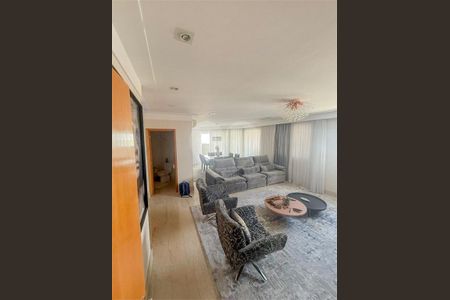 Apartamento à venda com 200m², 4 quartos e 4 vagas