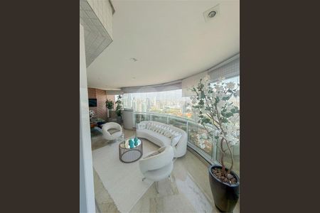Apartamento à venda com 200m², 4 quartos e 4 vagas