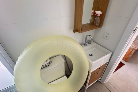 Apartamento à venda com 128m², 2 quartos e 1 vaga Apartamento à venda com 128m², 2 quartos e 1 vagaÁrea externa - Banheiro 04