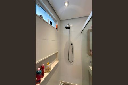 Apartamento à venda com 128m², 2 quartos e 1 vaga Apartamento à venda com 128m², 2 quartos e 1 vagaBanheiro Social