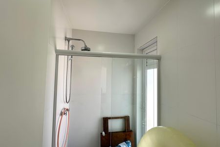 Apartamento à venda com 128m², 2 quartos e 1 vaga Apartamento à venda com 128m², 2 quartos e 1 vagaÁrea externa - Banheiro 04