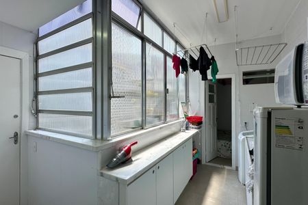 Apartamento à venda com 128m², 2 quartos e 1 vaga Apartamento à venda com 128m², 2 quartos e 1 vagaÁrea de Serviço