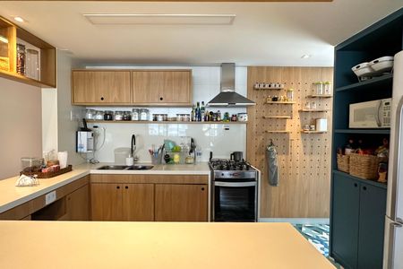 Apartamento à venda com 128m², 2 quartos e 1 vaga Apartamento à venda com 128m², 2 quartos e 1 vagaCozinha