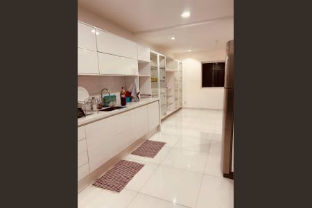 Casa de Condomínio à venda com 3 quartos, 280m² em Recreio dos Bandeirantes, Rio de Janeiro