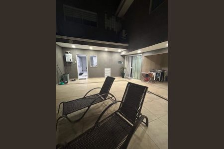 Casa de condomínio à venda com 280m², 3 quartos e 3 vagas