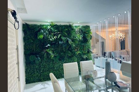 Casa de condomínio à venda com 280m², 3 quartos e 3 vagas