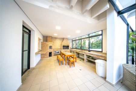Apartamento à venda com 395m², 4 quartos e 4 vagas