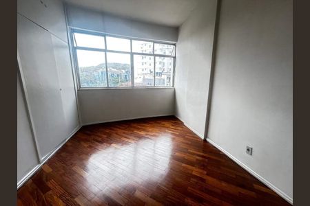 Apartamento à venda com 2 quartos, 65m² em Botafogo, Rio de Janeiro