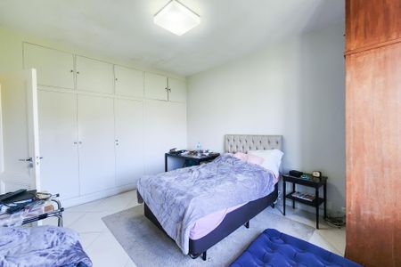 Apartamento à venda com 282m², 3 quartos e 2 vagas Apartamento à venda com 282m², 3 quartos e 2 vagasQuarto 1