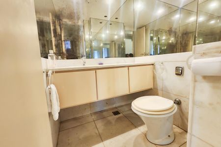 Apartamento à venda com 282m², 3 quartos e 2 vagas Apartamento à venda com 282m², 3 quartos e 2 vagasLavabo