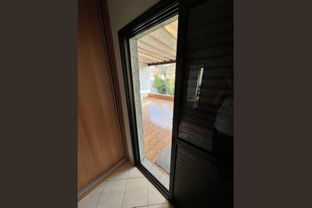 Casa à venda com 3 quartos, 82m² em Vila Camilópolis, Santo André