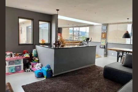 Apartamento à venda com 3 quartos, 214m² em R. dos Bandeirantes, Rio de Janeiro