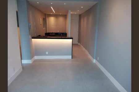 Apartamento à venda com 2 quartos, 52m² em Catete, Rio de Janeiro
