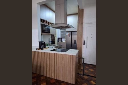 Apartamento à venda com 2 quartos, 72m² em Copacabana, Rio de Janeiro