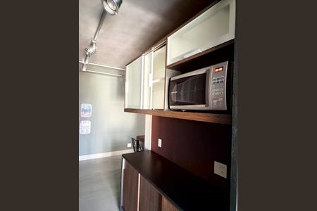 Apartamento à venda com 1 quarto, 74m² em Jardim das Acacias, São Paulo